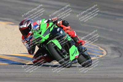 media/Nov-15-2024-CVMA Friday Practice (Fri) [[b142d29251]]/4-Group 4 and Trackday/Session 2 (Turn 10)/